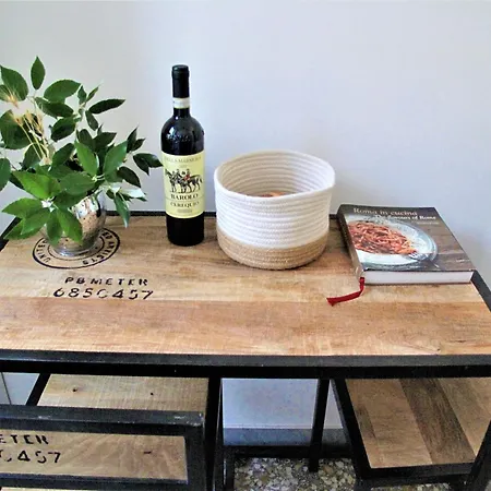 Castro Chic House بيت للعطل روما